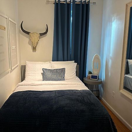 A Dedicated Space To Unwind New York Ngoại thất bức ảnh