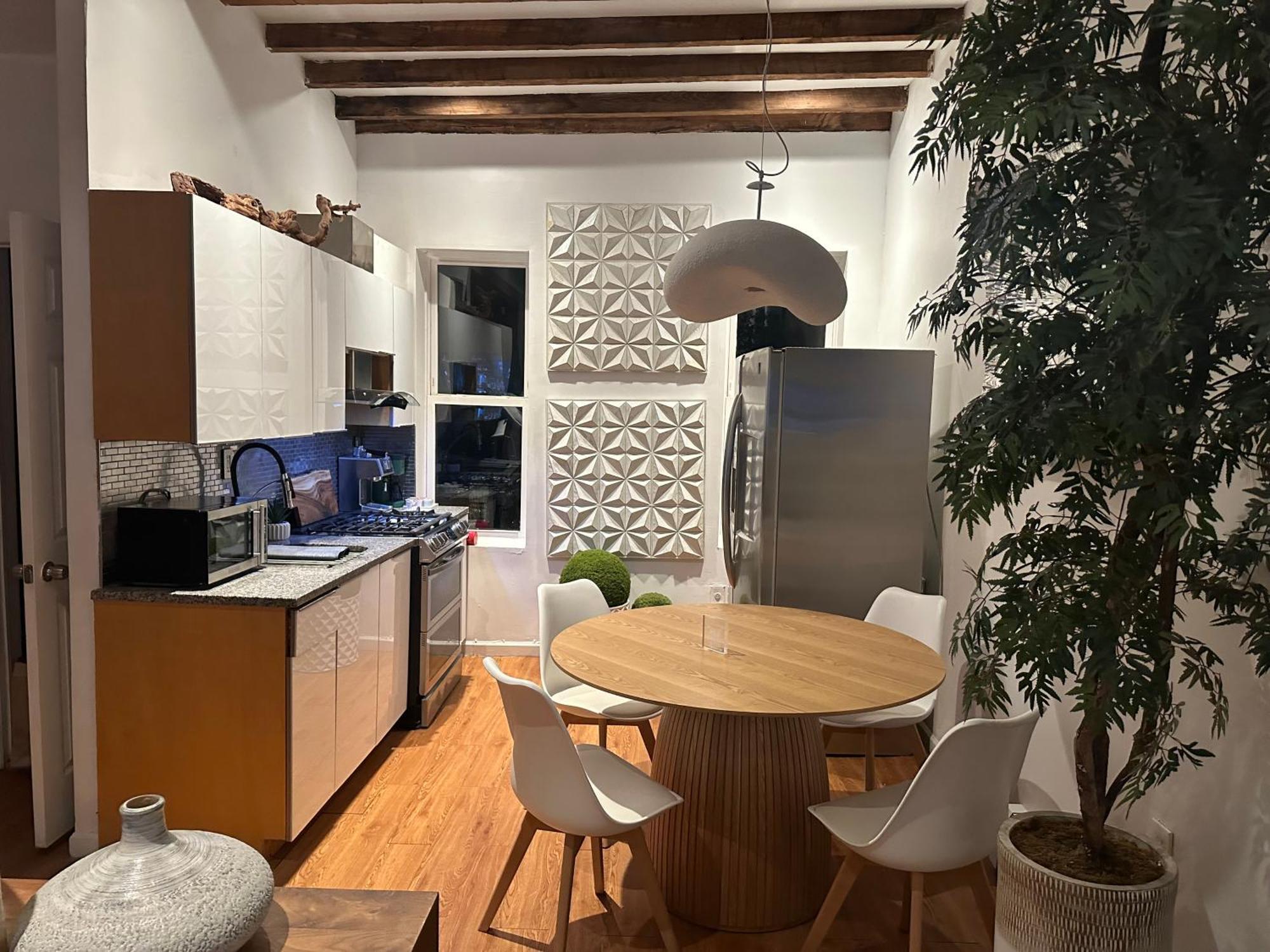 A Dedicated Space To Unwind New York Ngoại thất bức ảnh